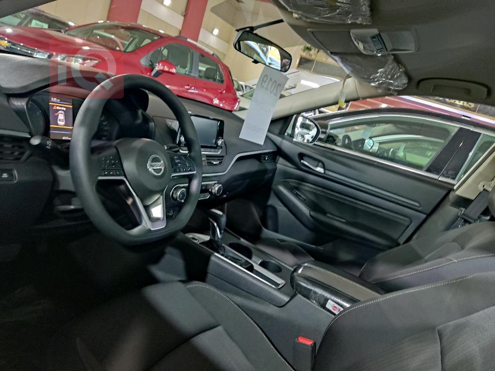 نيسان ألتيما